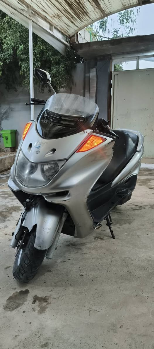 ماطور ماجسته نضيف كلو شغال وايرمنيه سلف بك لايت معدل فول سعر 400 /***********
