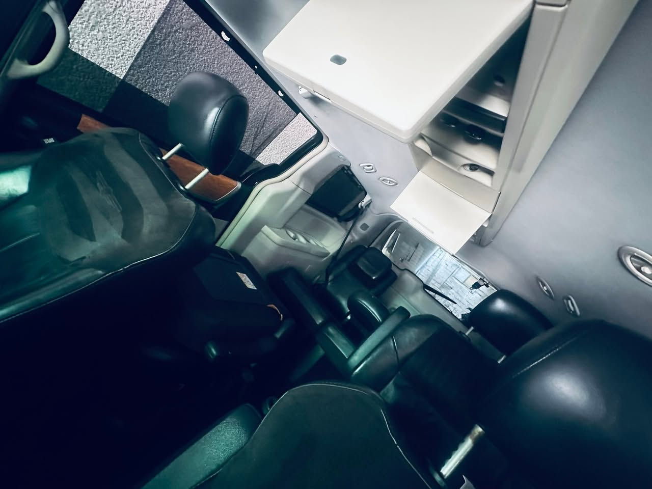 Chrysler Town and country 2009
كرايسلر تاون اند كنترى ٢٠٠٩
160,000km
فابريكا 
7مقاعد 
موتور 3800
فرش جلد 
كامله كلها كهرباء
مرايات كهرباء
كراسى كهرباء
شنطه كهرباء
أبواب sliding كهرباء
 01095910495
مصر الجديدة


**إذا كنت صاحب هذا الإعلان وتريد حذفه لأي سبب، رجاءا أرسل رسالة إلى الدعم الفني**