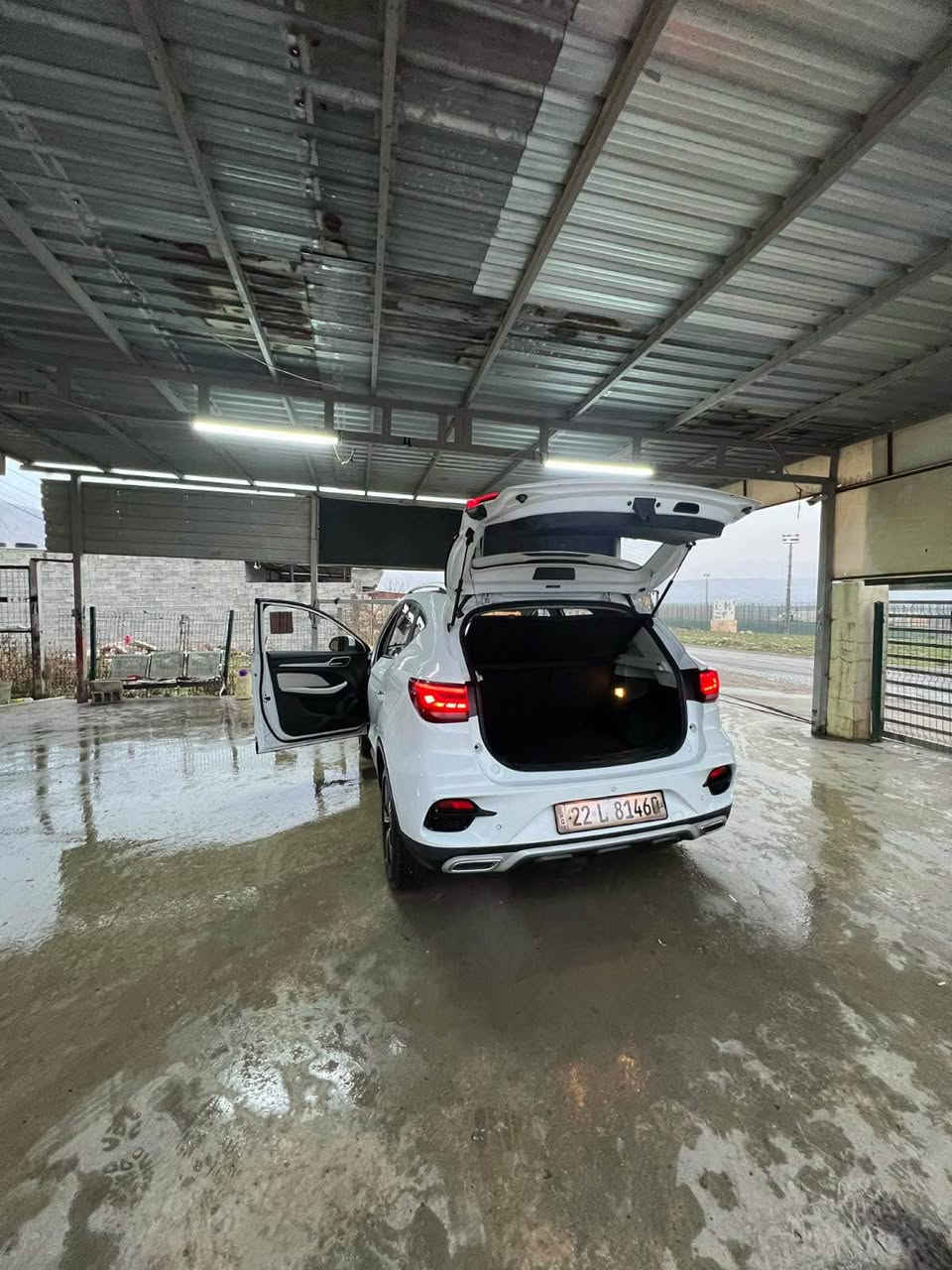 mg zs 2023
 دووپارچە سبوغی هەیە
 هەردوو دەرگای  لای سەکن
 تەزرەی هەیە هه موو شتيكى به شه رت گير و مه كينه و كاره بايات 
نرخى ١٢٥ وه ره قه 
ژ.م :  *********** أربيل, العراق
