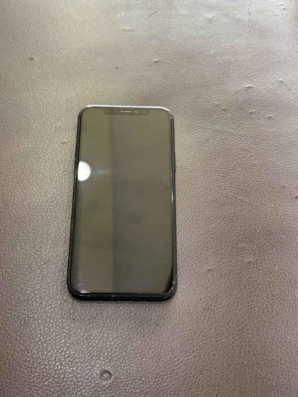 11 برو بطاريه 73
لاقطه صوط مبدل 
سعره 270 وبي مجال 
***********
وتساب متواجد
