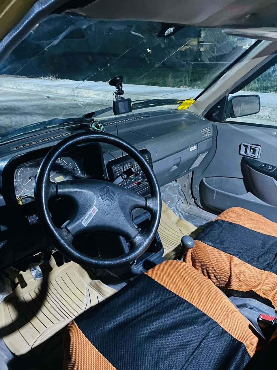 السلام عليكم
سايبا ٢٠١١ للبيع .
السيارة مرتبة 
السعر  ٠٠٠ ،٣،٢٥٠   (ثلاث ملايين و٢٥٠ الف)
ملاحظة . شرط التحويل (عقد مروري) 
مصفرة هيئة وغرامات 
عنوان ( بعقوبة القديمة )
ه‍.   ***********
