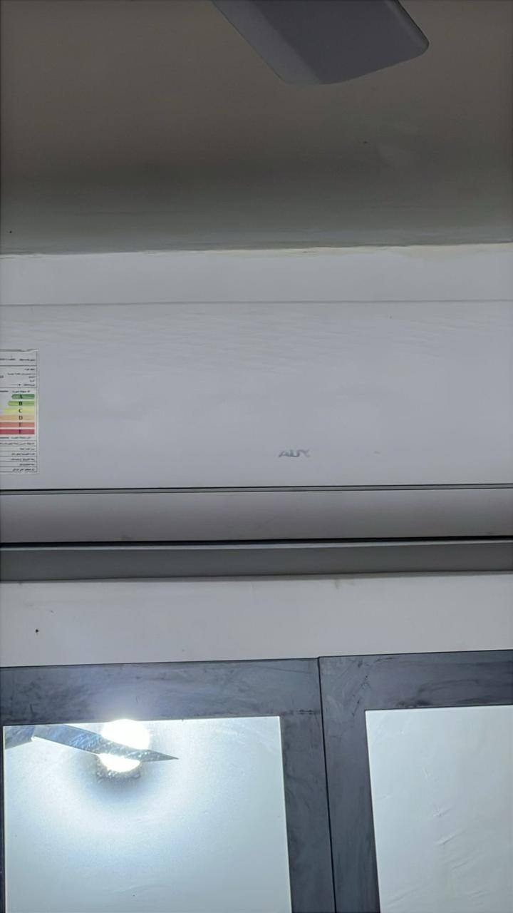 السلام عليكم كادر بسمايه 
يوجد شد فتح غرف نوم 
يوجد كادر سبالت تنظيف 
يوجد شد فتح سبالت 
تنظيف وتنظيم بالكون 
لدينا كادر متكامل نجيك وين ما انت سياره حمل موجود 
اتصل ودلل ***********عباس الفني اختصاص متمرس يوجد تصليح  وتساب مندوبه العمل 💪👷💪محمد ***********الاخوه المتضامنين
