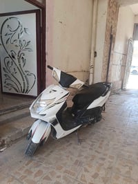 دراجة نارية • دراجة مستعملة • دراجة • للبيع