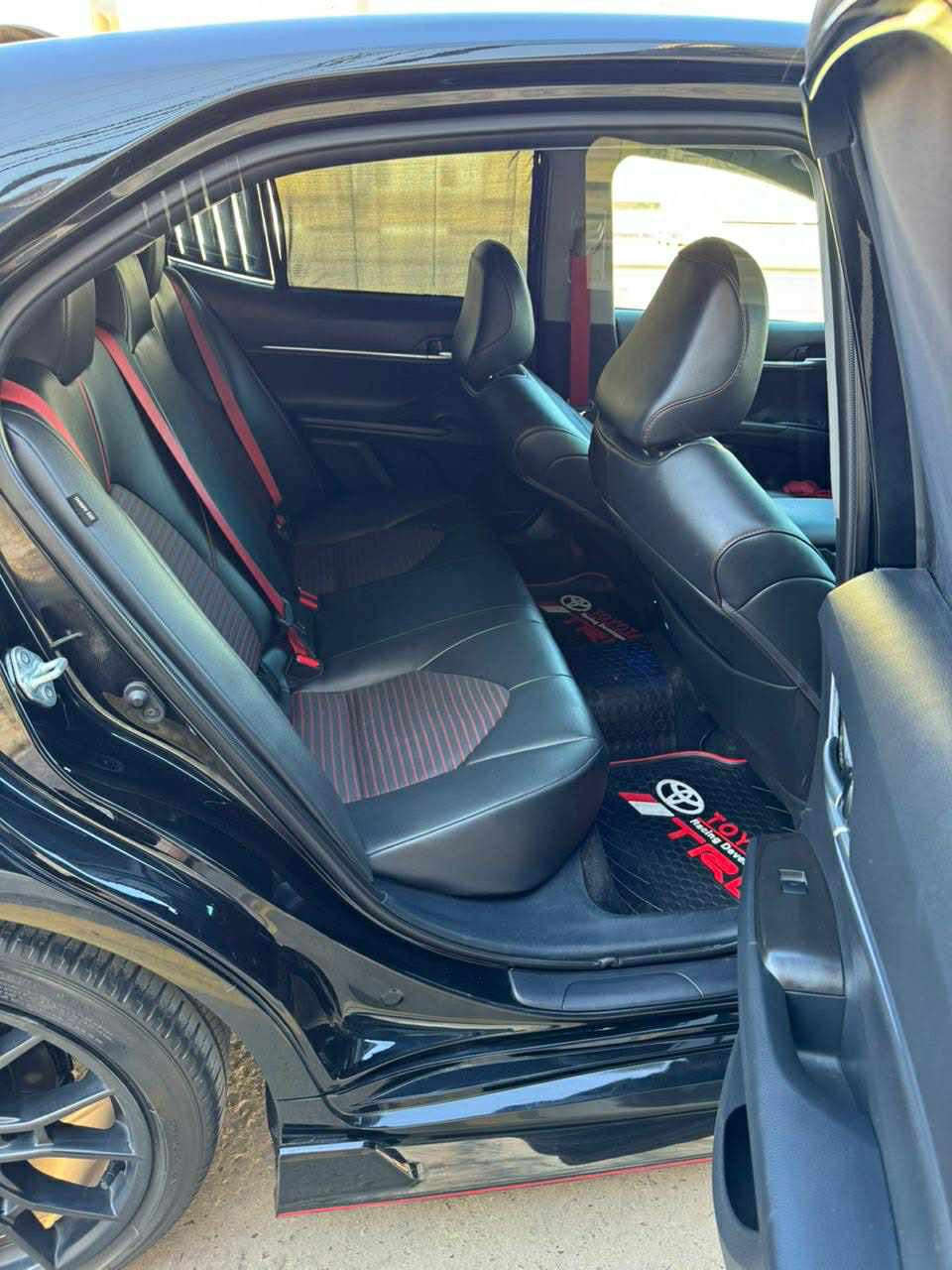 السلام عليكم للمراوس بتوسان 2025/2026 خليجي فقط
تيوتا كامري TRD اخر اصدار بلاك ادشن V6
2024
ماشيه ٤٥
معروفه موصفات الTRD
رقم بغداد باسمي السعر 258
مكاني كربلاء المقدسة 
للاستفسار ***********
