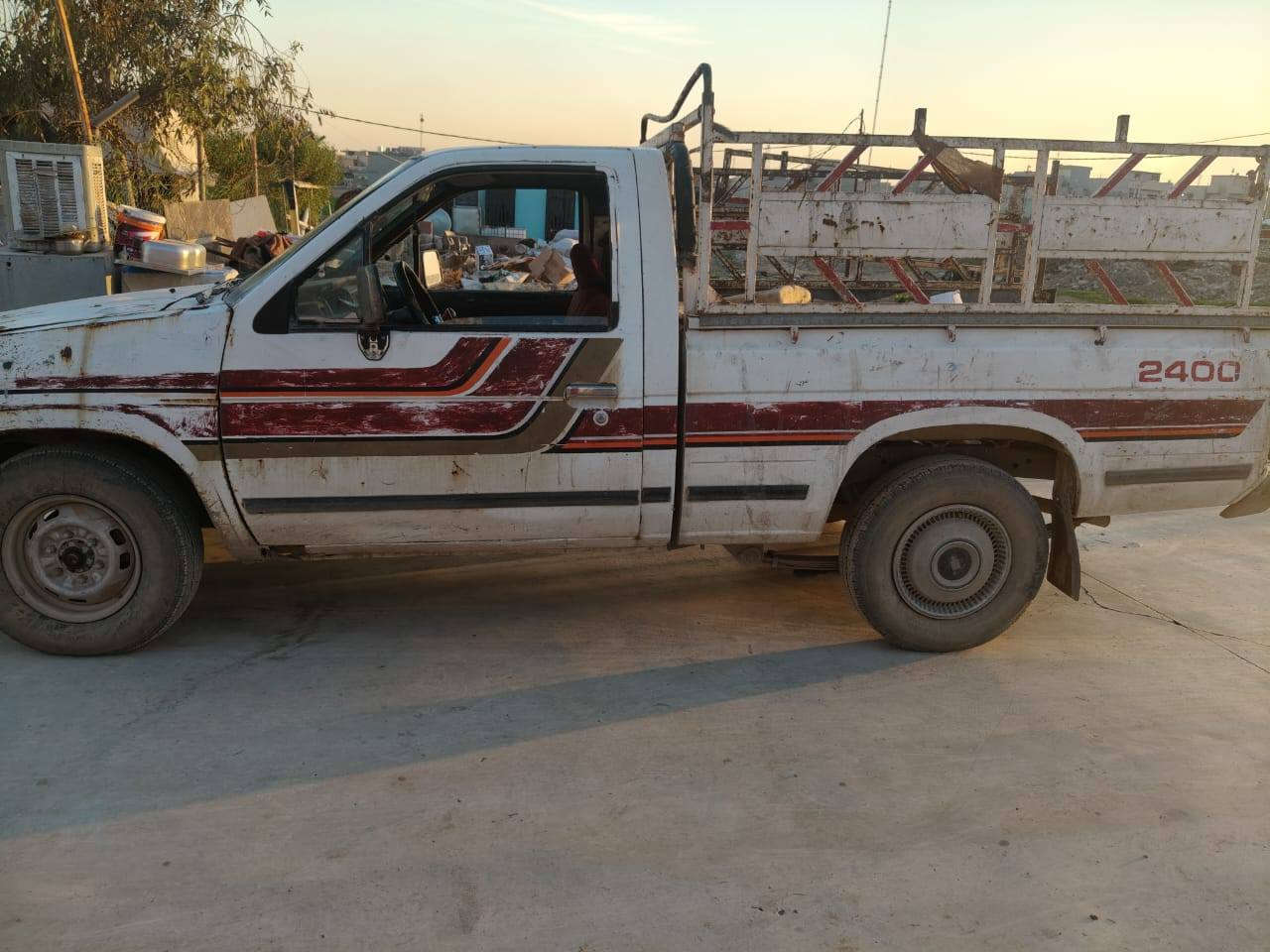 سلام عليكم بيكم نيسان للبيع مكينه جديده مال ٢٠٠٢ شرط معمره جديد طخم تاير جديد طخم معمر جديد شاصي شرط تحويل من الشرعي ما مسجل عل كابون بي طخات بصيطه السياره بدون صبغ ولكشر كدام العين السعر ٢٣ بيع مستعجل *********** آسيا ***********
