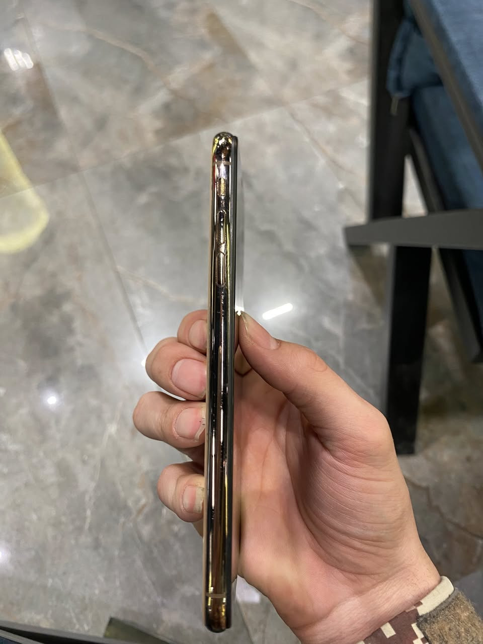 سلام عليكم ايفوان ايكس ماكس جهاز نضيف فضط مستبدل شاشه بطاريه٧٦ كاميره دمعه  الرقم***********
