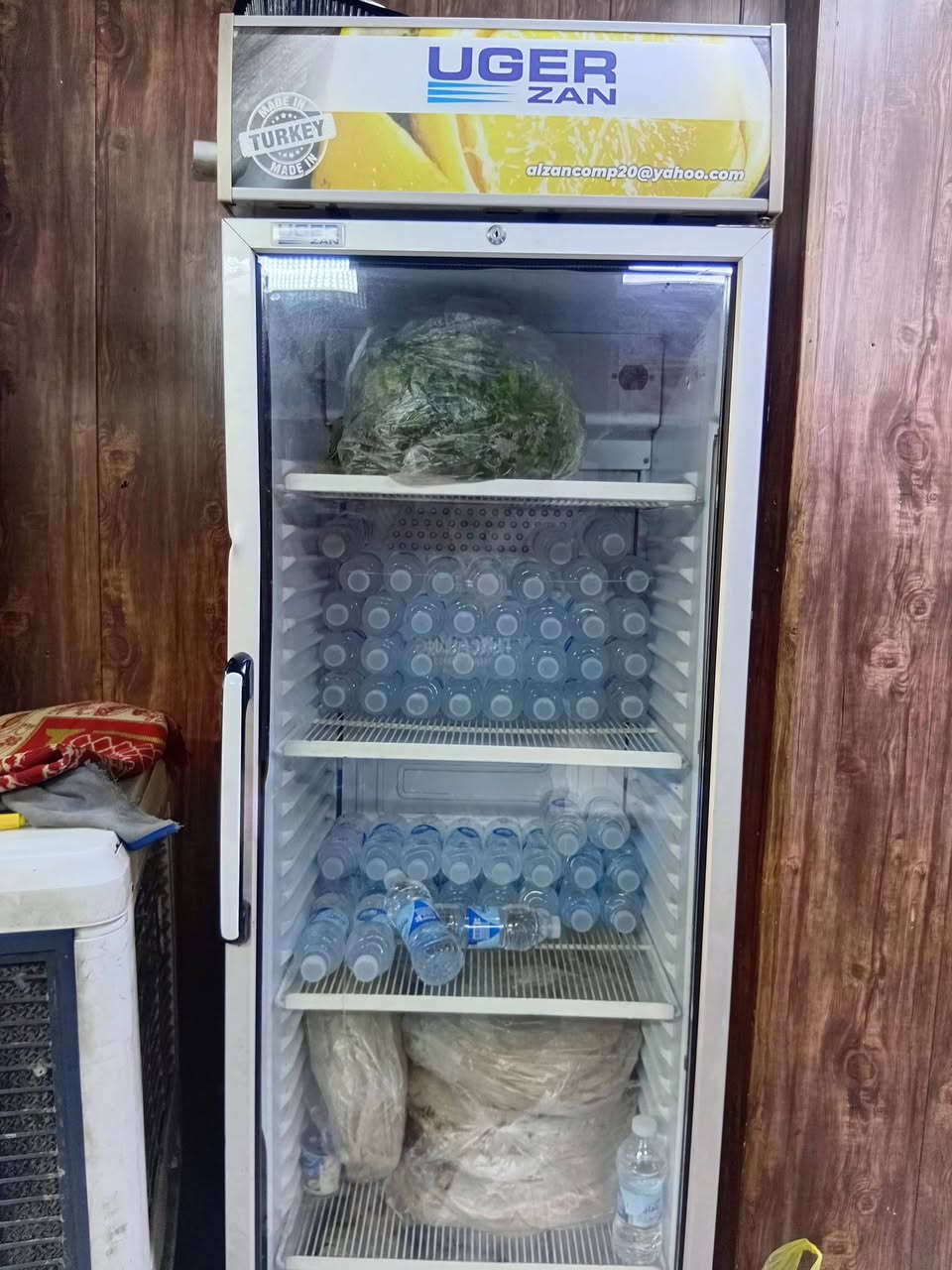 سلام عليكم مجمدات شغالات عداد ٣ و عارضه عاموديه مال تفريغه مطعم مكان بغداد الاعضمية اسفسار ***********
