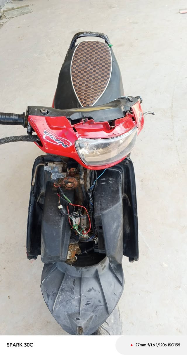 اسلام عليكم
فراشه للبيع  نضافه كامله محرك نضيف دراجه نضيفه كهربائيات شغاله كله بگ لايت شغال السعر مناسب 230 وبيه مجال للشراي  (***********) هذا رقمي بي وتساب
