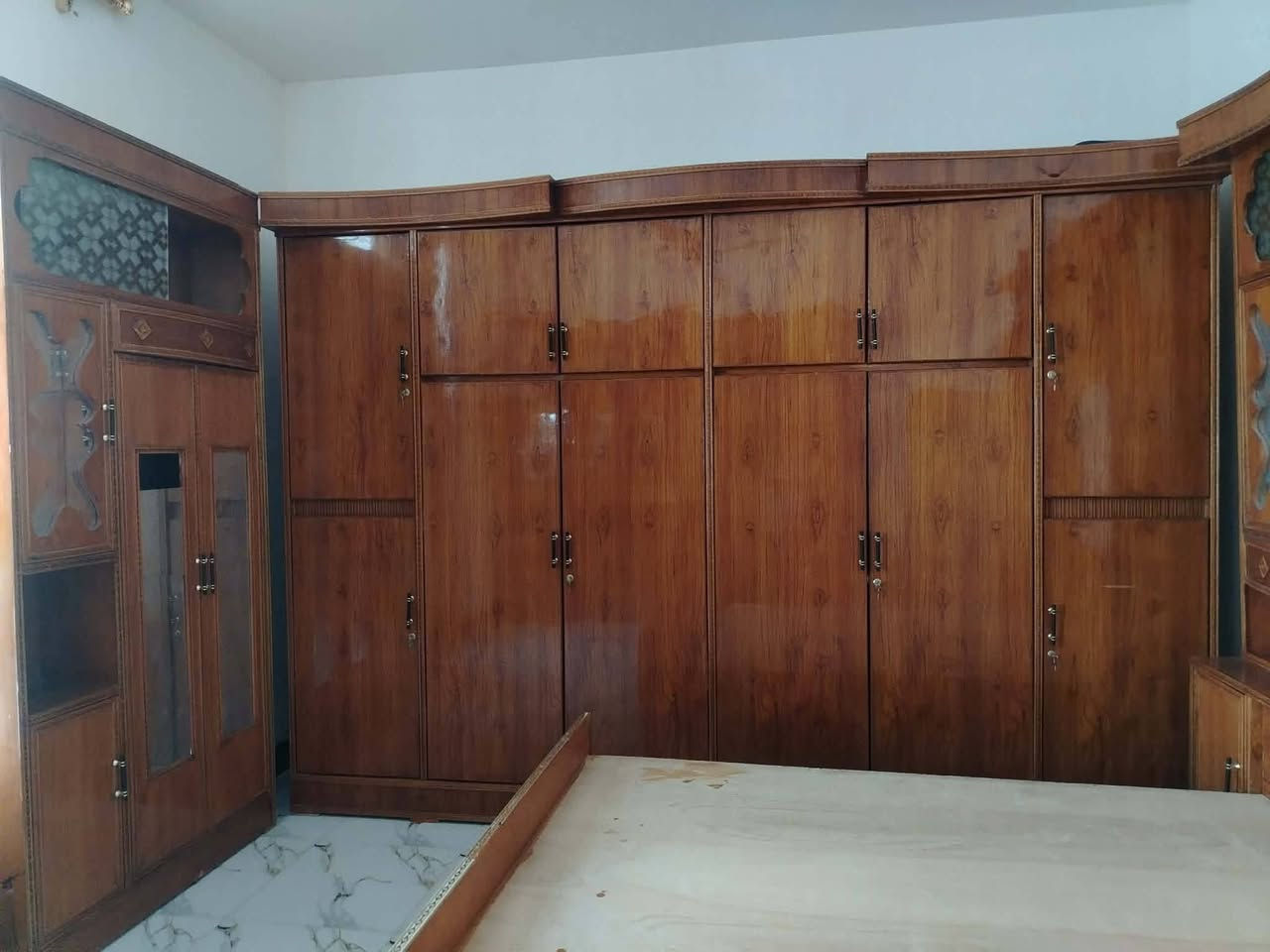 للبيع غرفه نوم حطاطه سعر ٩٠٠ وبيه مجال ع خاص
العنوان بلحصي خارج الفلوجه
*********** للاستفسار
