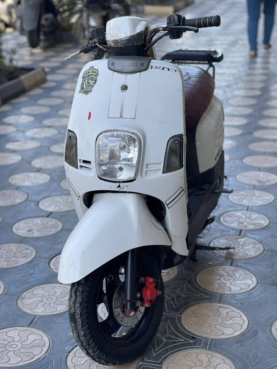 ماكس بوليس دراجة ناعمة حلوة مابيه اي خلل نوقصه عداد بازين عداد سرعة وقفل جنطة  يررادله بس قمجي مابيه تجي شوفه كدام عينك دراجة  نكرة سلف اي وقت شلعة معدل مراوس او بيع سعره 550 بيه مجال قليل كلش شراي يتصل او مراوس مكاني بغداد شعب رقمي *********** متواجد اي وقت وتساب
