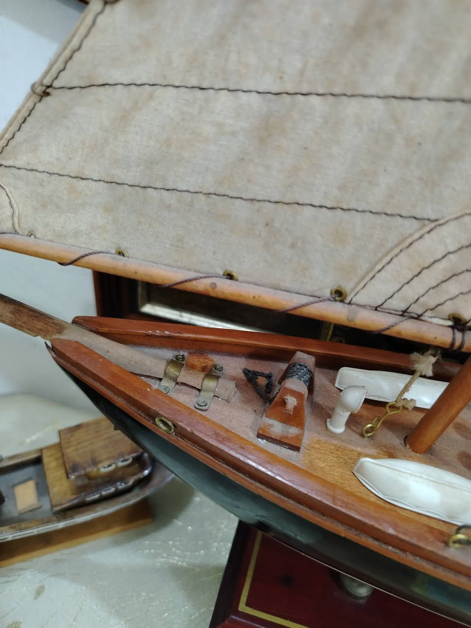 سفينة خشب قديمة


**إذا كنت صاحب هذا الإعلان وتريد حذفه لأي سبب، رجاءا أرسل رسالة إلى الدعم الفني**