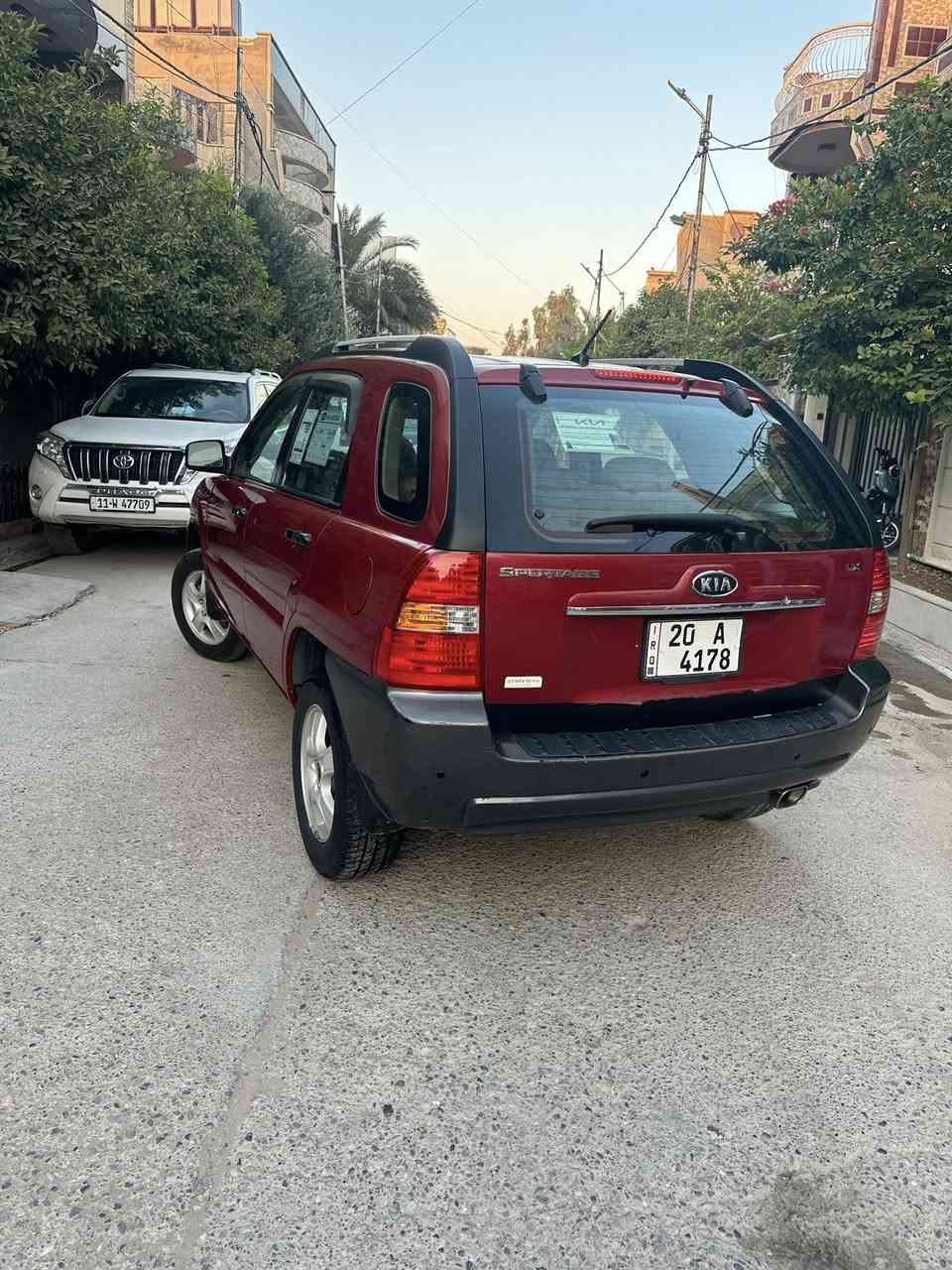 السلام عليكم ورحمة الله وبركاته 
سبورتج 2008 خليجي LX
بدون صبغ 
رقم ديالى 
مكان ديالى بعقوبة 
سعر 115 وبيه مجال
اتصال 
***********
