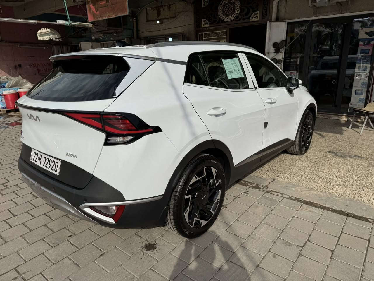 السلام عليكم سبورتج موديل ٢٠٢٥ خليجي فول قماره حديد كفاله عامه من كلشي ماشيه ٣٦ مواصفات 
كراسي تدفئة كهرباء ستيرن تدفئة 
رادارات جانبية 
جنطه كهرباء 
حساسات خلفية امامية 
بجم لامع بيانو بلاك 
ويل حجم ١٩ 
بصمه تشغيل عدد ٢ رقم أربيل تحويل مباشر السعر ٢٣٨ قفلها من الاخير مكانها بغداد البنوك *********** ابو مصطفى
