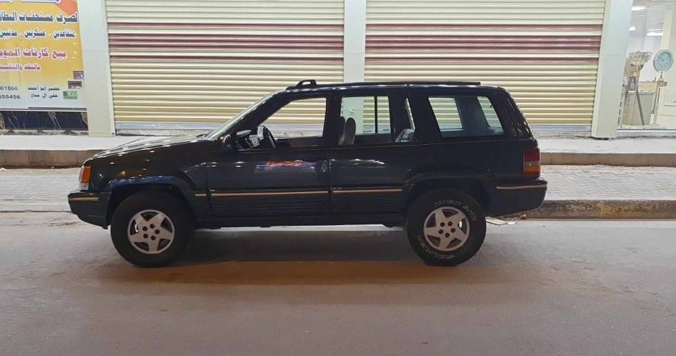 جيب شيروكي موديل 95
سياره جاهزه جديده خارج
داخل كير و محرك 
بلادي 6 سلندر شرط 
سياره كامله كبل شد 
ارقام وسنويه انكليزي بغداد 
السعر 55 
العنوان فلوجه 
*********** بغداد, العراق
