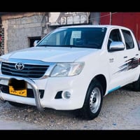 هايلوكس • ٢٠١٢ • يد واحدة