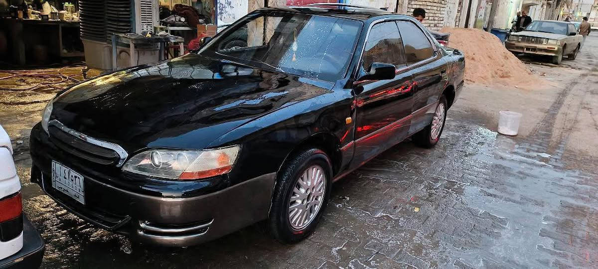 السلام عليكم كامري ويندوم رقم نجف الاماني محرك وكير كرونه  نضيفات سنويه عضم راعيه بل نجف بس ماواصله عايزه كهربأيات وحداديه اكفلك سرقه وعشأير 
هاي السياره شوفت عينك السعر قفل 18 مكانه نجف ***********
