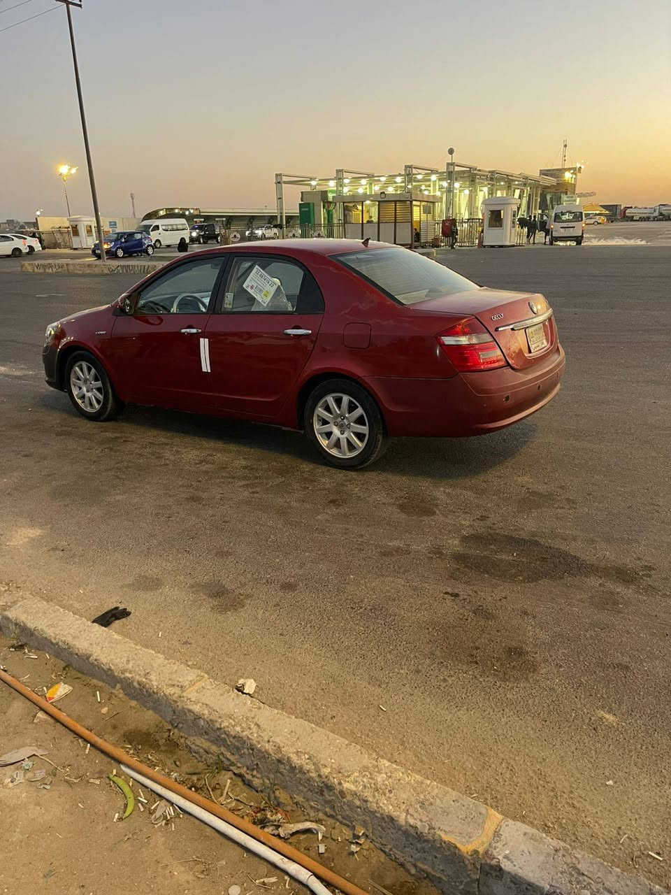 جيلي للبيع موديل ١٢رقم بغداد سنويه ل ٢٩سياره مكفوله من ضربه وكير ومكينه وكهربايات كلها شغالا تبريد ثلج مكاني بغداد ابو رحيم ***********
