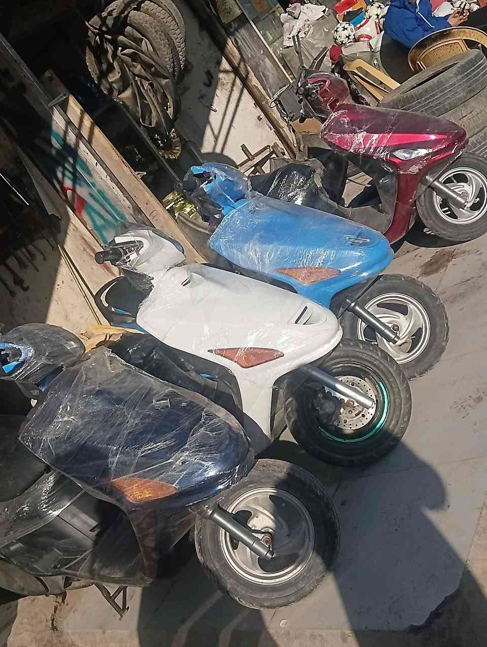 تم وصول دراجات حاويه رقم واحد شرط
السعر 700 

العنوان الديوانية قضاء الشاميه 

***********
