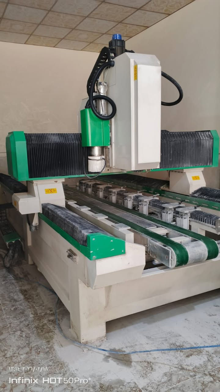 السلام عليكم مكينة للبيع خاصة بقص المرمر والبورسلين قاطعة+ ثقب
اسم المكينة CNC 
فول اتوماتيك وتحكم ذاتي عن طريق الحاسوب عن بعد المكينة مشتغلة 49 مرة 
للاستفسار خاص او عل رقم ***********
