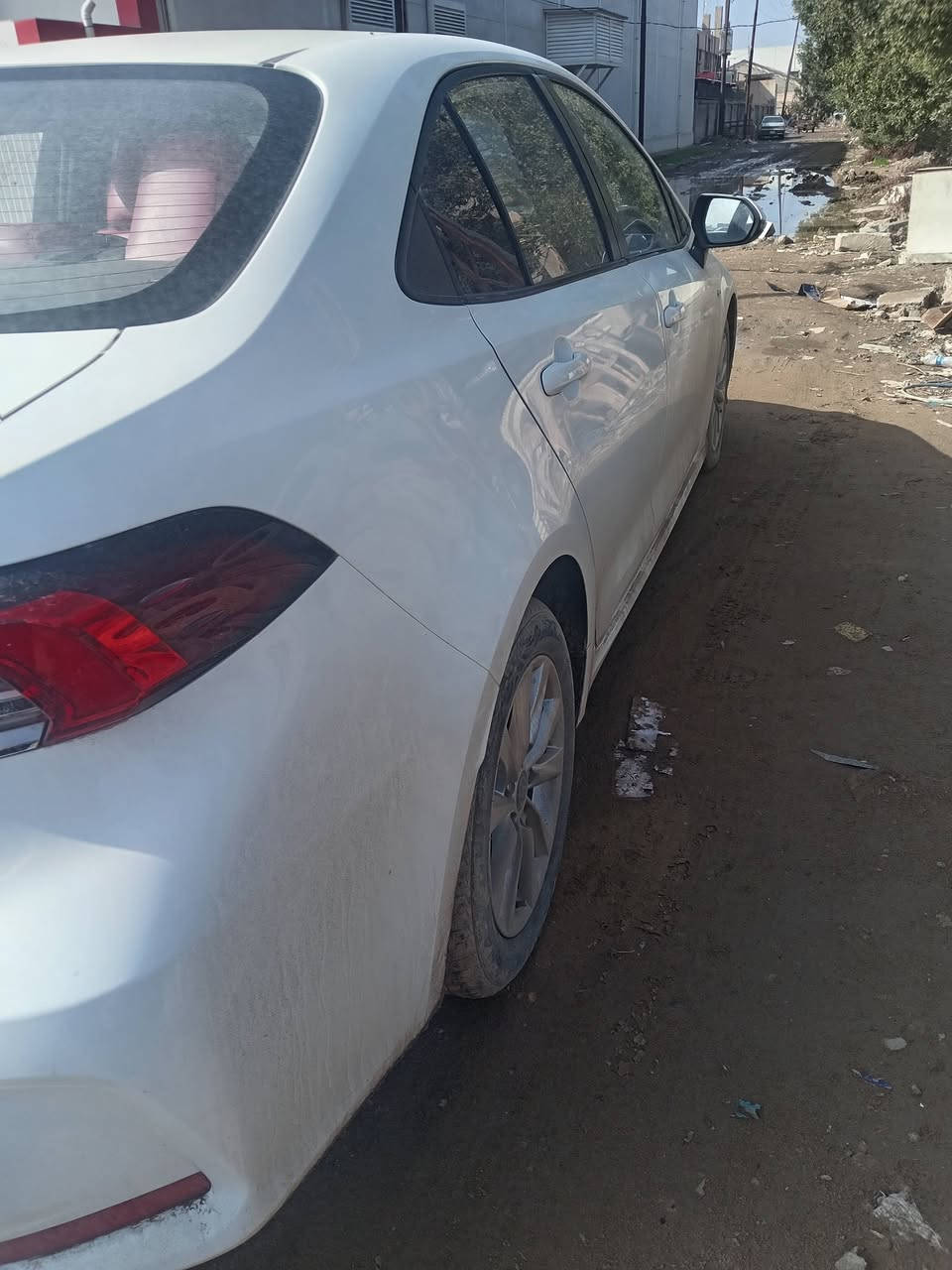 سلام عليكم تيوتا كورله موديل 2024 هايربد تجميع صيني السياره فول مواصفات كراسي كهرباء داخل احمر ويل كب حجم 16 السياره حلوه ومواصفاتها معروفه السياره مكفوله كفاله عامه ماعده حافت البنيد شويه اتصل وبيك خير ودلل *********** السعر 150وبيها مجال قليل
