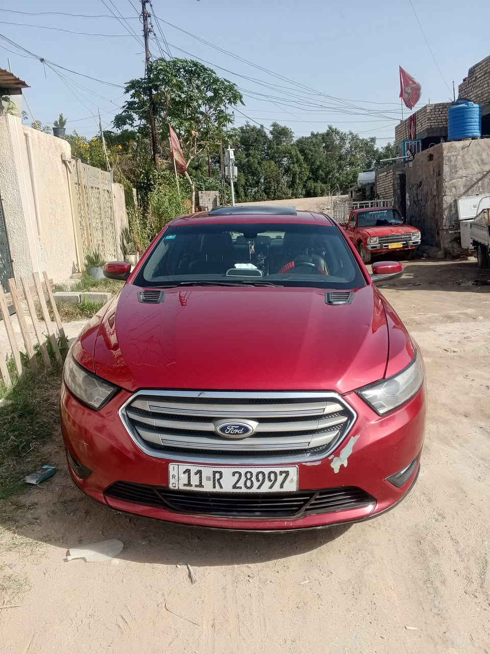 السلام عليكم فورتي توريس موديل2013حادثه بابين وجاملغ العبري مكينه وكير جديدة دواخل السيارة جلد السعر 130 وبيه مجال***********
