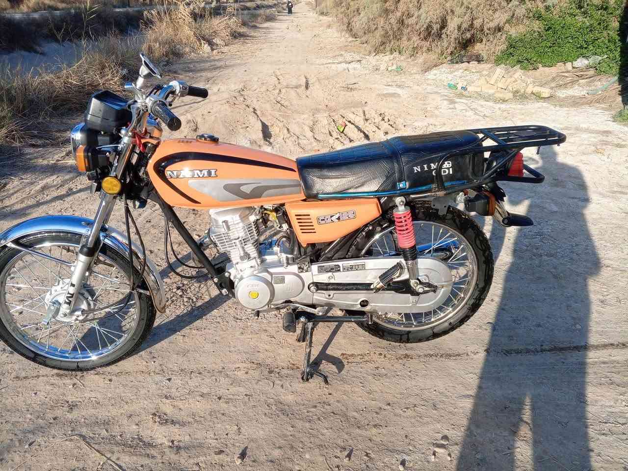 للبيع دراجه نامه امتياز اوراق كامله مكفوله موديل 25 السعر 600وبيها مجال وتصال *********** مكان بابل سدت الهنديه المهناويه
