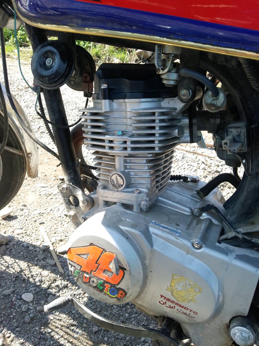 العنوان موصل حي السومر الماطور بمكاتبه واذا عندك عارض سياره سايبه 