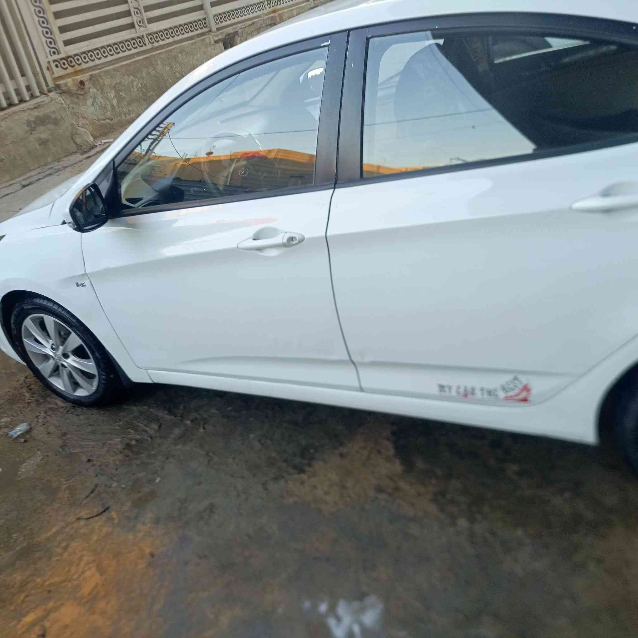 سلام عليكم اكسنت خليجي محرك 1600صدرخلفي امامي جديد بيهه مكانات صبغ بدون ضربه مكان بغداد حي العدل السعر 86وبيهه مجال ***********
