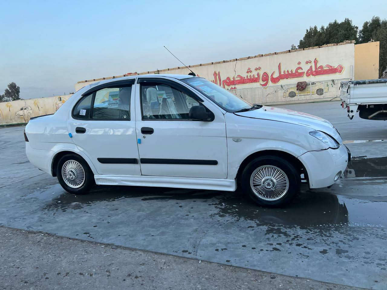 الهم صلي على محمد وآل محمد بيع سريع🌹  السعر 33وبيهه مجال 
طيبه 2012 السياره نضيفه وجديده مال جناي جاهزه من كلشي ربع ماذب عليهه السياره اخوان بيهه رشات صبغ مكفوله من ضربه قويه مايعجبك السعر اعبر المنشور بكلمه حلوه 
مكان سياره الديوانيه 
الاستفسار ***********
