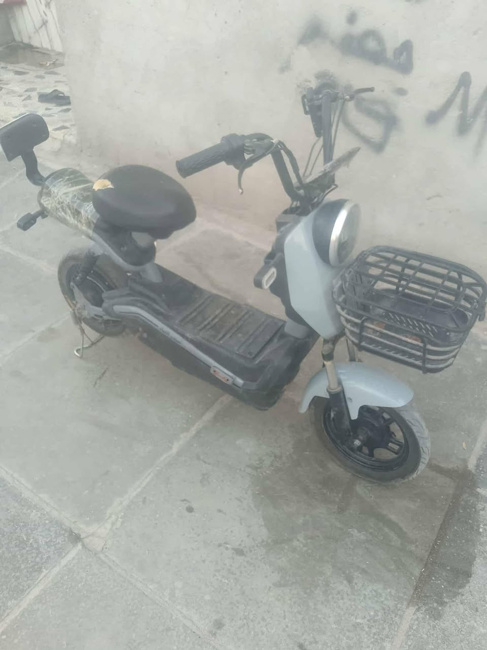 سلام عليكم  شباب دراجه للبيع شحن سعر 150 وبيه مجال مكاني بصره حيانيه شارع القائد


**إذا كنت صاحب هذا الإعلان وتريد حذفه لأي سبب، رجاءا أرسل رسالة إلى الدعم الفني**