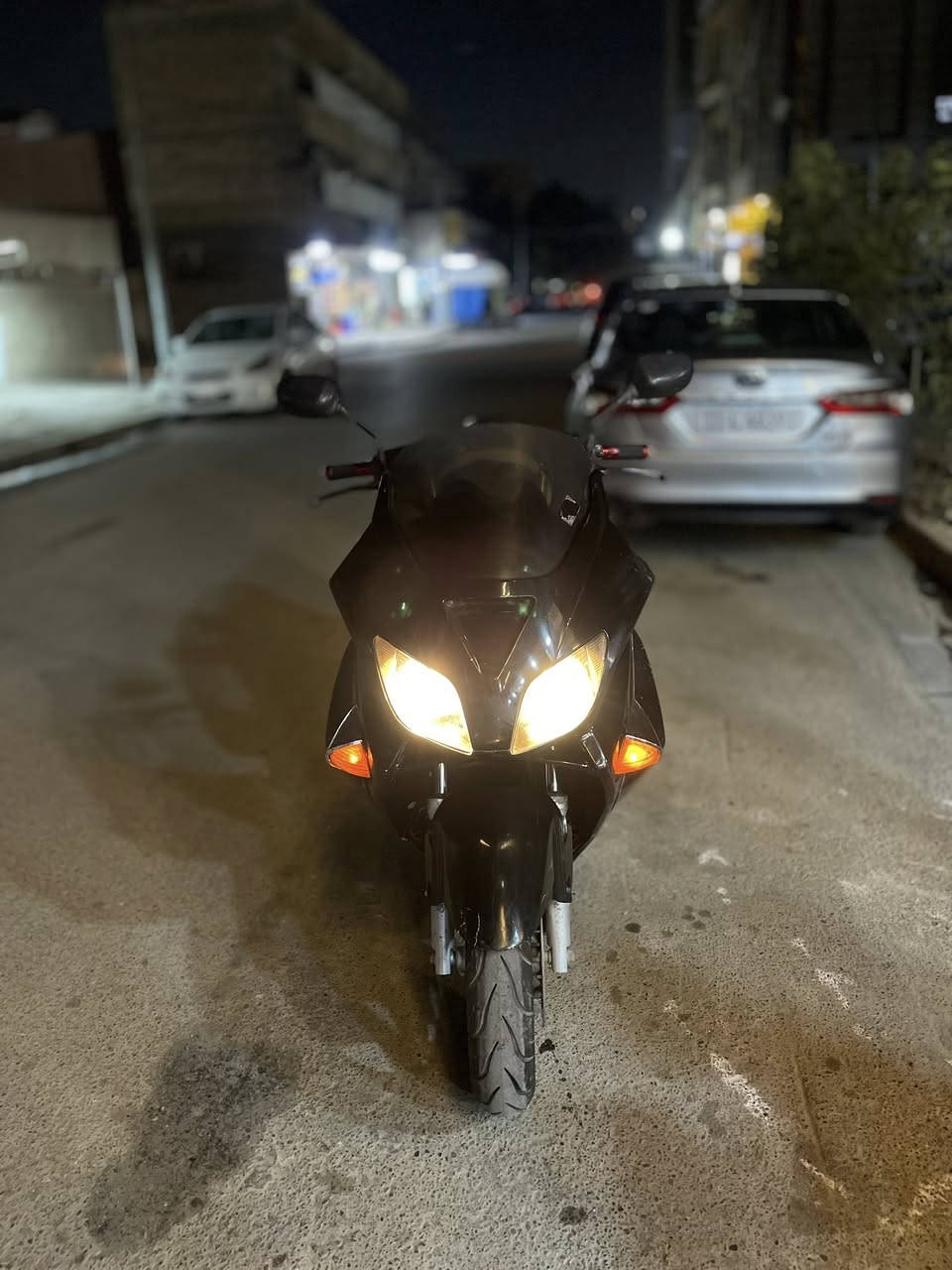 السلام عليكم دراجة فورزا 06 للبيع السعر 500 وييها مجال للاتصال ***********
