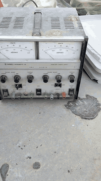 السلام عليكم جهاز للبيع السعر 35 ألف التفاصيل داخل الفديو مكاني بغداد قرب علوة الرشيد الدورة ***********.  ***********
