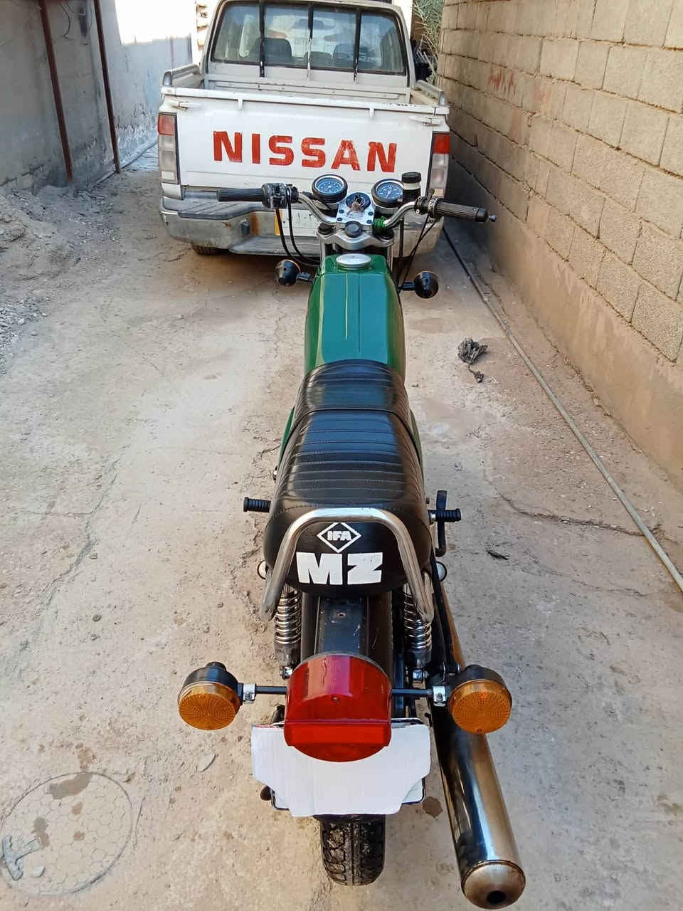 سلام عليكم شباب ماطور ٨٢ كصه واحد دينمو ارميجر  رقم وسنويه تريده بدون هم عادي مكلف بنشر اخوان ***********.      ***********
