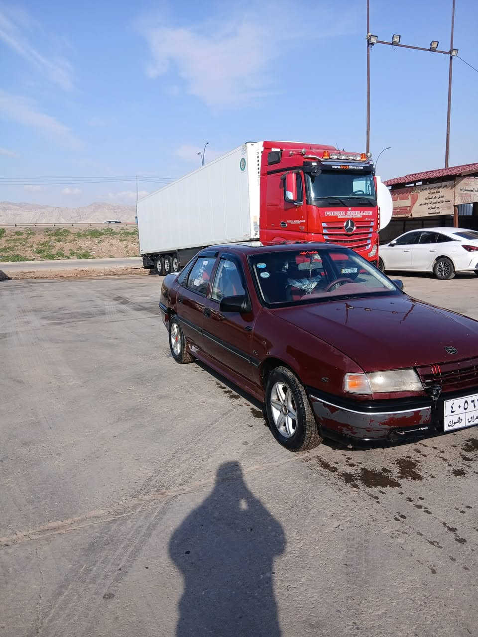 اوبل فيكترا موديل 91 سيلايت  كير عادي  كير محرك شرط تحويل وكاله  مكان سياره سيميل ***********
