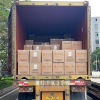 ✨ قريبًا وبفضل الله... 🚚 وصول حاوية مواد الشاشات الإعلانية  ✅بوردات خا...