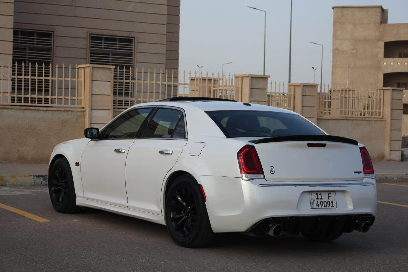 السلام عليكم 
اوباما 2013 S300 هيمي فول ١/١ 
محدثه امامي خلفي شكل جديد
فور ويل مفصول
رقم بغداد سنويه ٢٠٢٩
سياره حادثها امامي جاملقين وبنيد وبيها ملاحظات مذكوره بالسونار ناشره 
مكينه بيها تبخير
بقيه التفاصيل جاهزه
للبيع السعر 128
0772 119 2570 الزبير, البصرة
