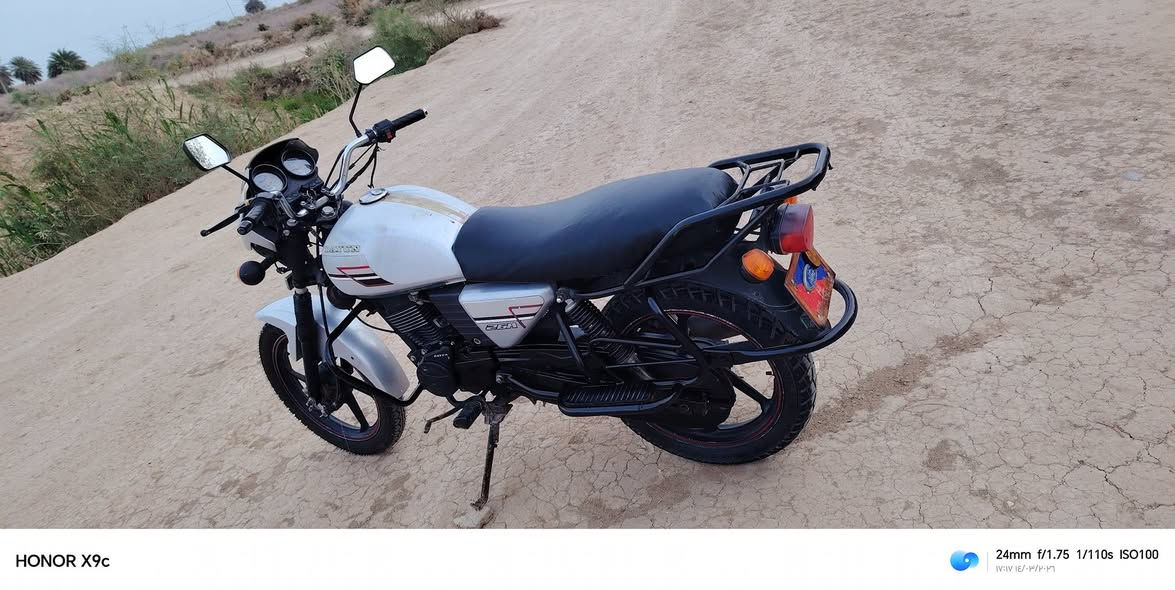 دايوان موديل 20 مكفوله أوراق اصوليه كلشي شغال سعرها مليون ١٠٠ وبيها مجال مكان طريق كوت بغداد قرب تقاطع النعمانيه ***********
