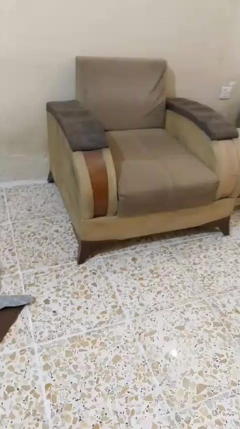 75/ قفل لشراي تخم كامل نظيف


**إذا كنت صاحب هذا الإعلان وتريد حذفه لأي سبب، رجاءا أرسل رسالة إلى الدعم الفني**