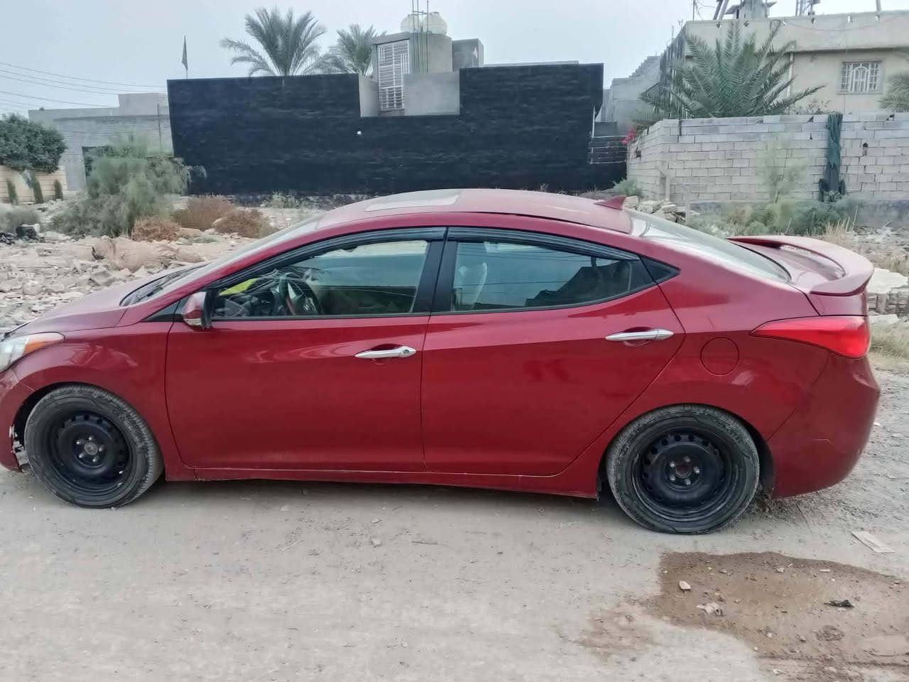 سلام عليكم  الانتره 2012وراد امريكي مكينه 1800كير كفاله   حادثها فوك المازده مال السايق  السياره نضيفه رقم ديالى نكليزي بسمي تحويل ثاني يوم  الايت فول تايرت تخم جديد  الونها ماروني دم الغزال   داخل نضيف صبغ جملغات جماله فقط  فقط الجاملغت تطلع تراي البصره السعر 105وبيها مجال  رقمي ***********السياره حيل نضيفه
