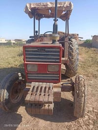 تركتر فئات موديل 82جاهز  عل كل عيب رقم كركوك شرط التحويل استفسار اتصل ...