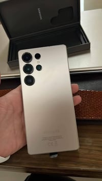 لبيع s25 بعد ماخلي بي شريحه ٢٥٦ 07821753647