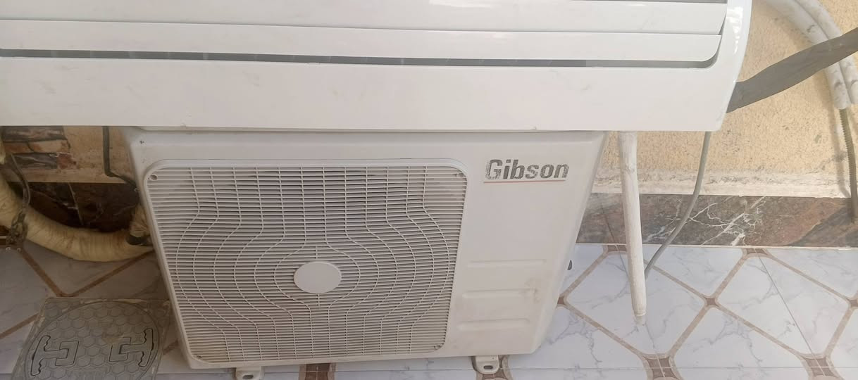 السلام عليكم سبلت ثنين طن للبيع مستخدم شي قليل تبريد ثلج الاتصال/***********
