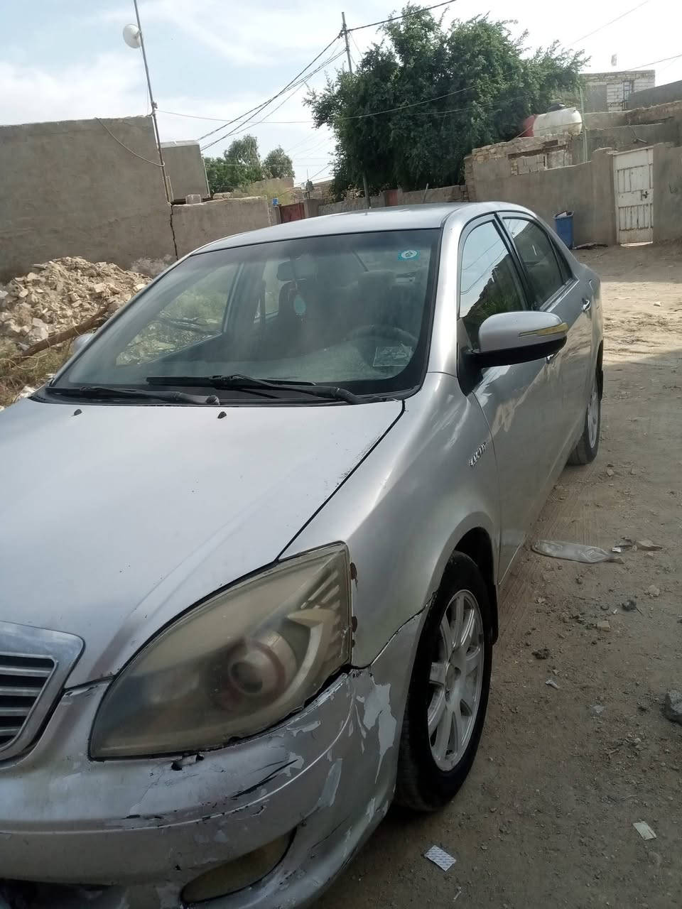 جيلي موبل 13بسمي رقم جديد  مكينه كير مكفولاات تبريد  متواجد ع فيس  ***********  السعر  37وبيه مجال وذا اكو مراوس  بطيبه  مكان الديوانيه  البدير
