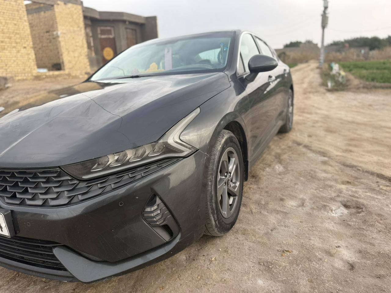 كي فايف 22 خليجي محرك 2000  معوقين وكالة عامة بأسم المشتري مكفوله من الحادث بيهه فقط البنيد طاير على الجامه و 3 قطع صبغ أثر شخوط مكاني السماوة السوير السعر 190 وبيهه مجال للطيبين نقد فقط لااقساط ولا مده ولايبقه منهن ***********
