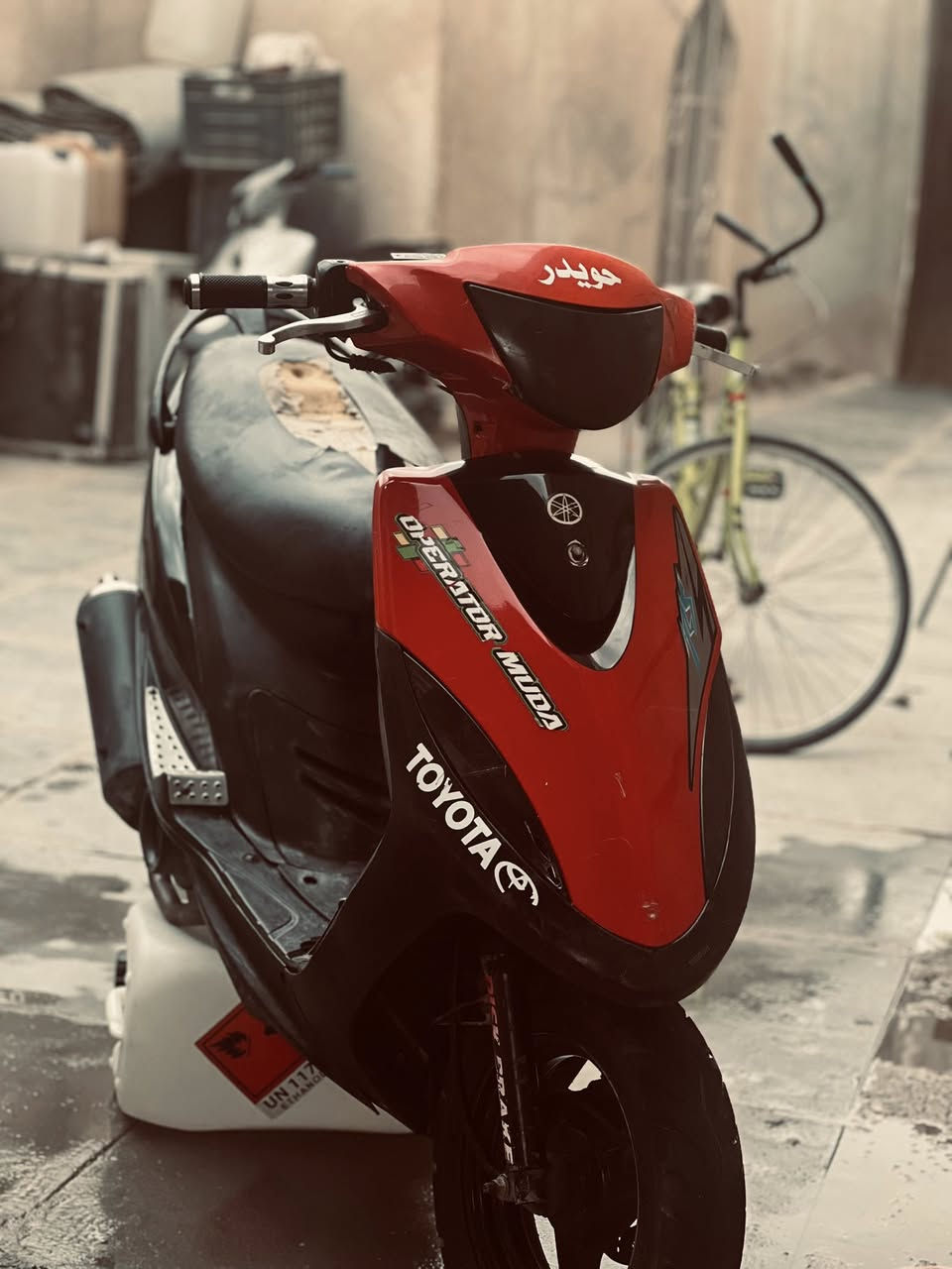 ماكس عدلة
للبيع دراجة حلوة ونضيفة شلعة معدل مفتوحة الدراجة كزوز رياضي كهربائيات شغالة السعر 600 وبيهة مجال بسيط العنوان : بصرة كرمة علي : الرقم : ***********
