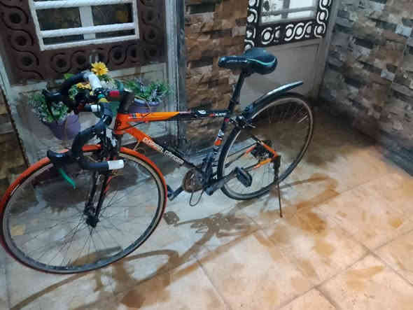 السلام عليكم
بايسكل c700 رياضي للبيع 
بايسكل كامل اي نقص ما بي عكرب ياباني اصلي 
بريكات شغالات 
العنوان العبيدي الشهداء الثانيه 
السعر 100 وبي مجال 
***********واتساب وموجود عل صفحه
