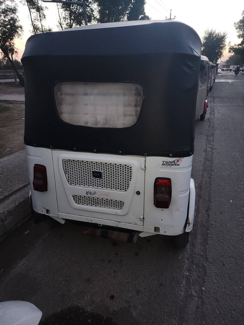 السلام عليكم تكتك للبيع موديل 22 مرقم عربي بغداد تكتك حلوه كاعده يرادله تعديلات بسيطه مكان تكتك الدوره معلمين 
سعر 7500 بيها مجال بصيط رقم هاتف *********** عبود
