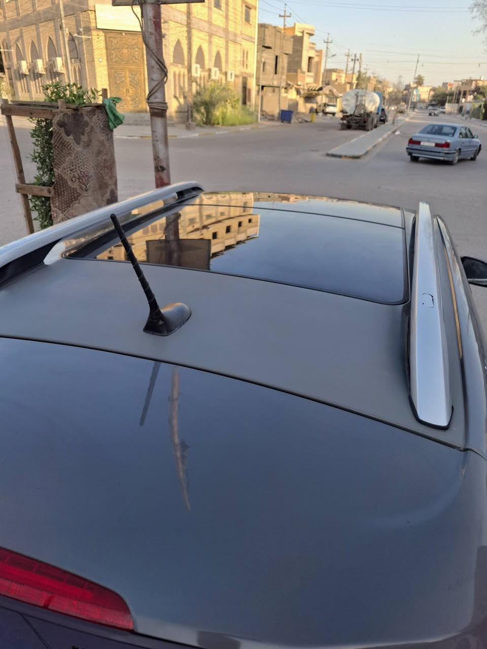 السلام عليكم 
للبيع فقط 
جيب بزون ٢٠١٩ لمتد ستة سلندر فور ويل  بانوراما سمنتي فول مواصفات السعر ١٥٠ بيها مجال شوية 
تبديل بنيد والقمارة مصبوغة 
للتواصل 
***********
تمنياتي للجميع بالصحة والسلامة
