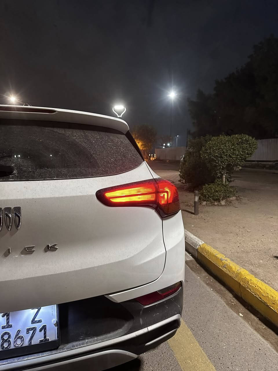 امريكي مو صيني 🇺🇸
سلام عليكم بيوك انكور 2024 GX الشكل الجديد 
رقم بغداد بسمي تحويل ثاني يوم
موصفات عاديه وسيارة حادثه فقط دعامية امامية.  
ماشية 7الف بعده زيرو موصفات شاشة تدجتل  شاشة كبيره كامرة خلفية ردارات امامية جانبية خلفية   هاند بريك بصمة محرك 1200تيربو 
السعر 155ورقه
سيارة امريكيه GM اغراضه مل ترل بلايزر
للبيع او مراوس 
 استفسار اتصل ع رقم ***********
