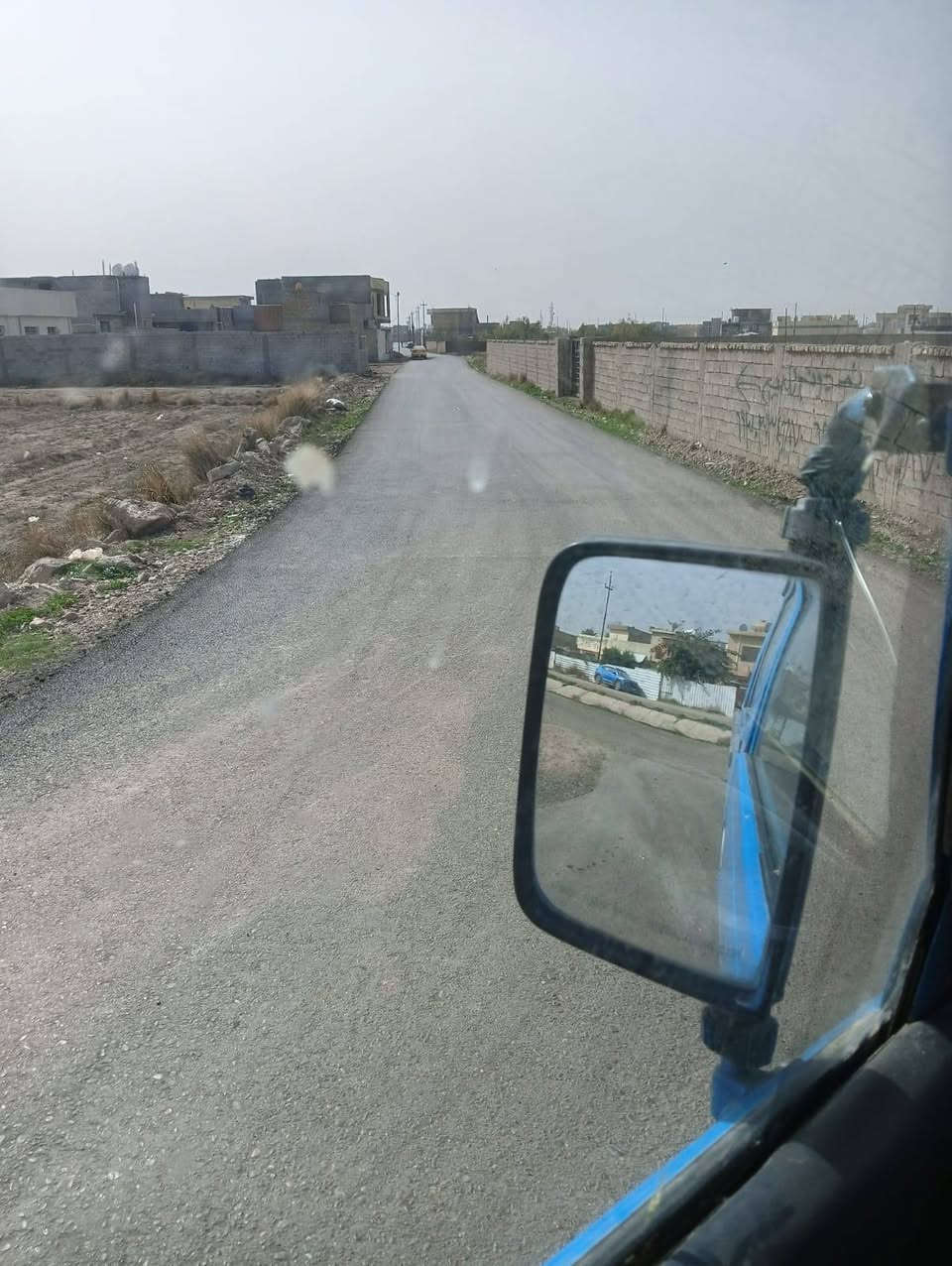 السلام عليكم 
قطعت أرض للبيع مساحه 100 زراعي شارع البتول الثاني 
خدمات ماء  كهرباء تبليط نازل للمنطقه للاستفسار ***********
***********
